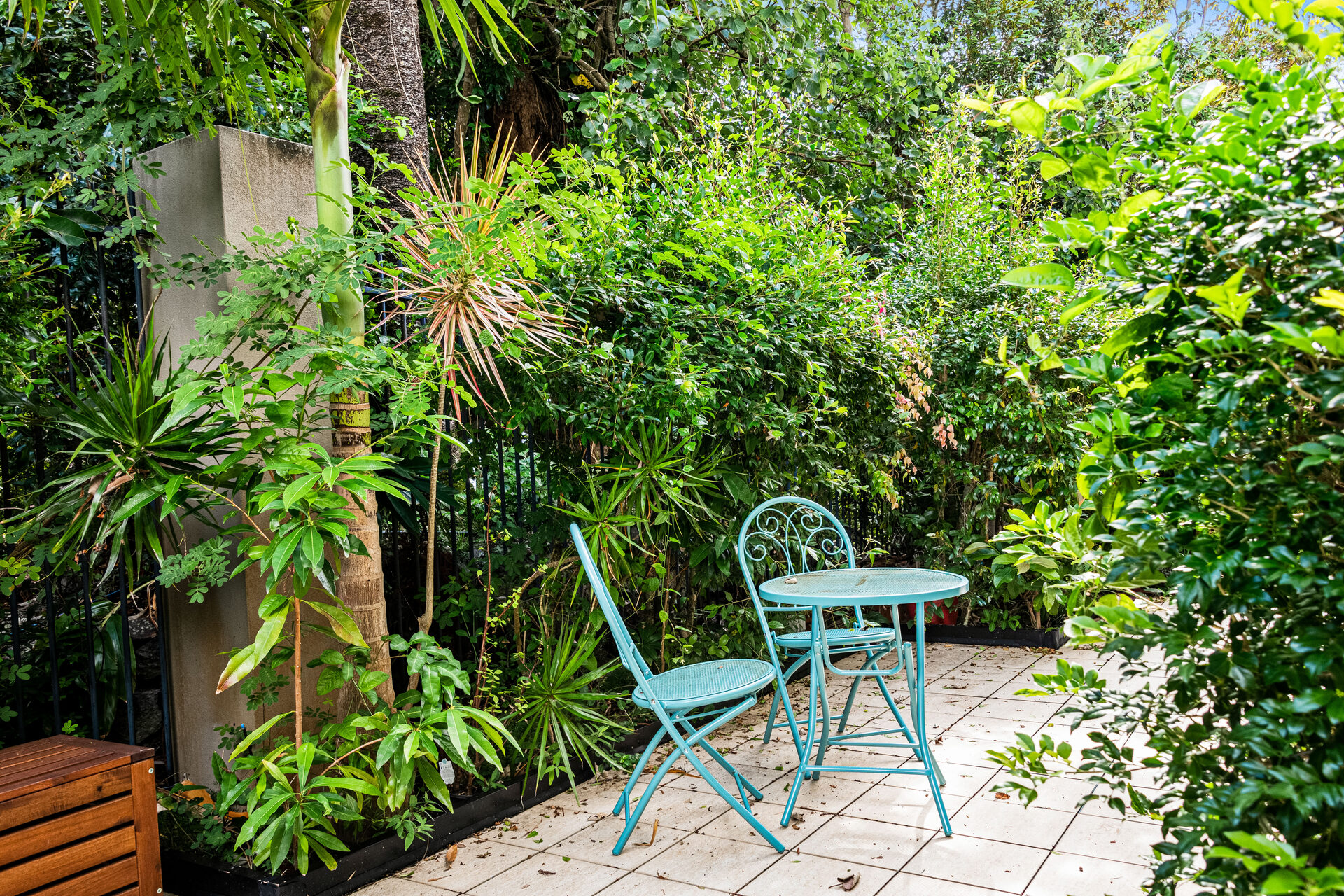 Private courtyard with tropical garden